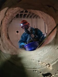 9E963984-365C-48DF-9A84-903802825EF1_1_105_c