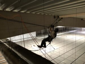 EDEF30F9-FDD5-405F-AAFB-44D6FF45A5E6_1_105_c